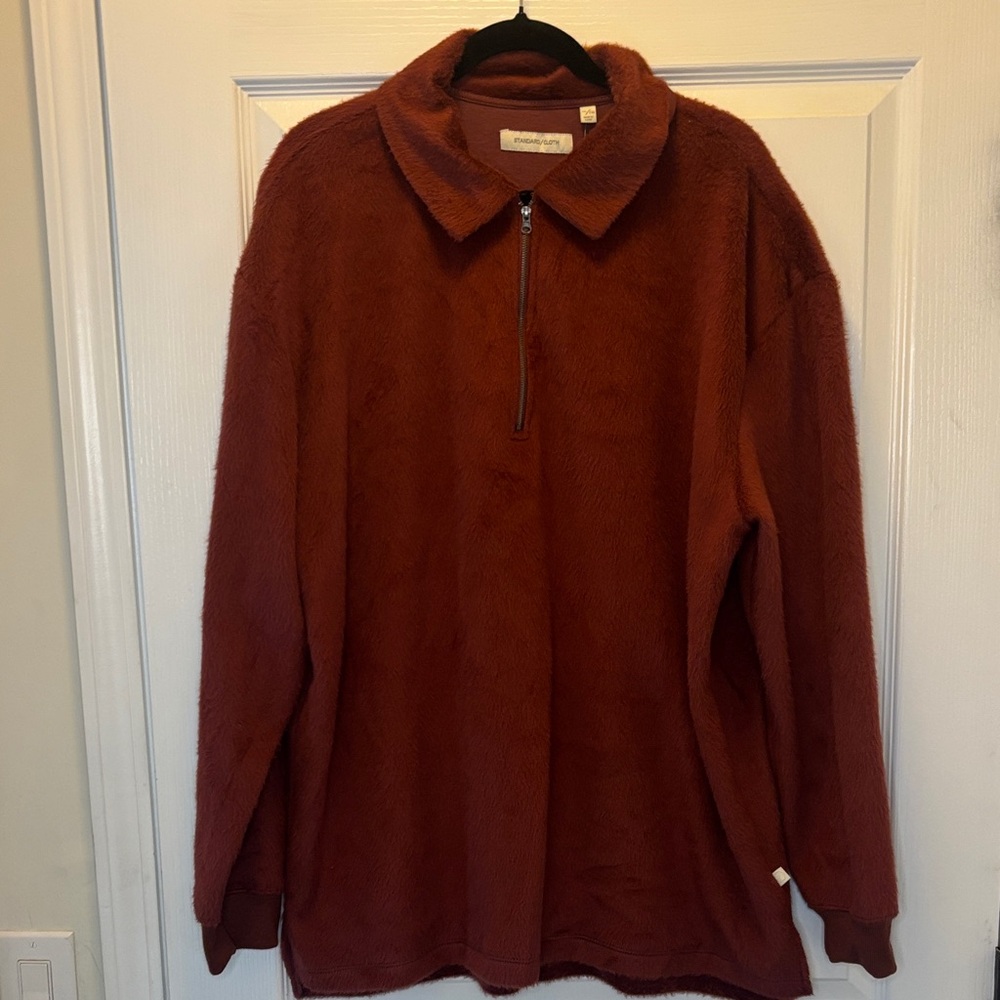 Urban Men’s Rust Half-Zip Fleece Pullover Size XL